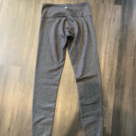 2 for $40🩷 Lululemon leggings - Picture 2 of 5